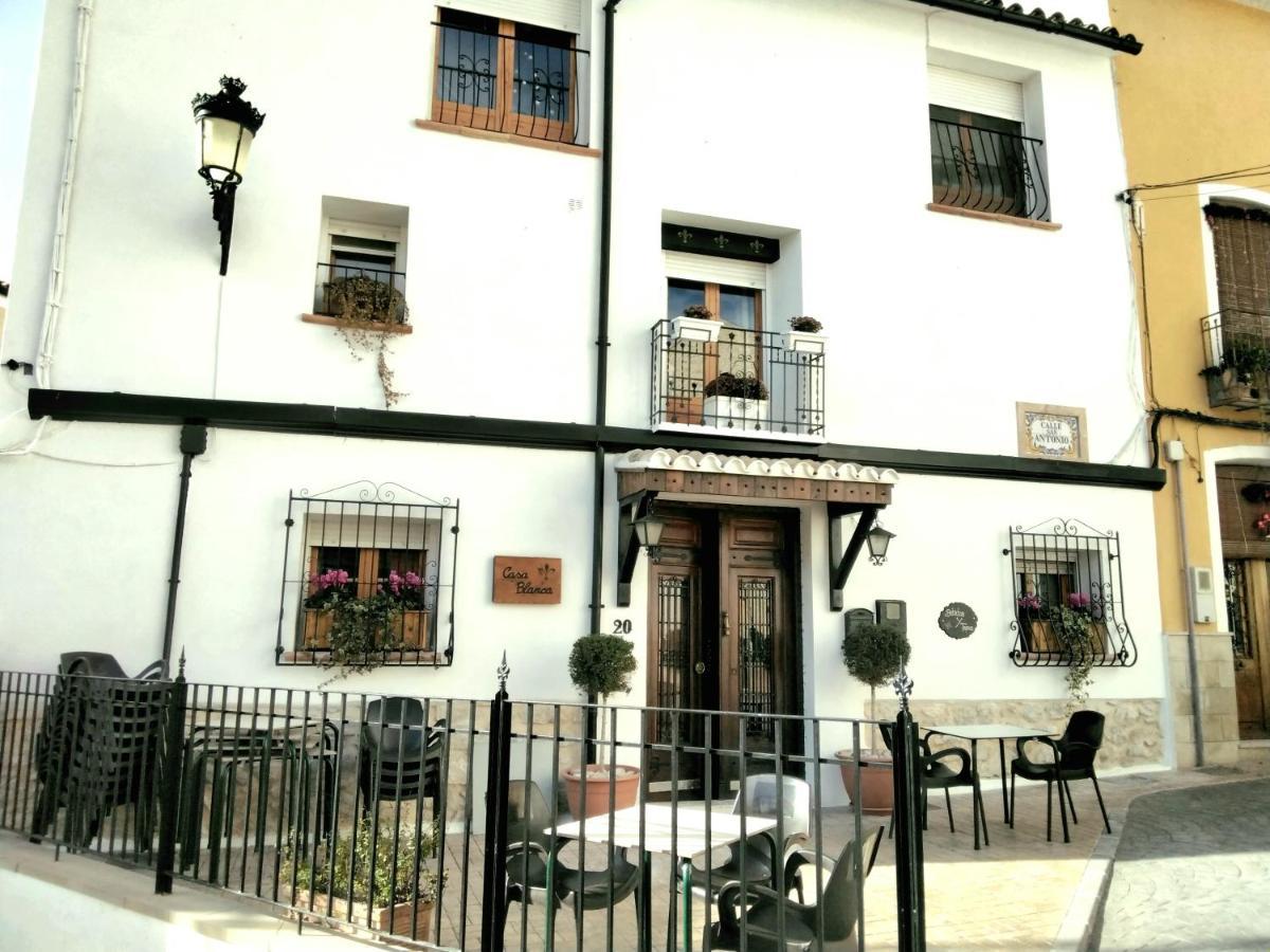 Castell De Castells Casa Blanca Bed & Breakfast エクステリア 写真