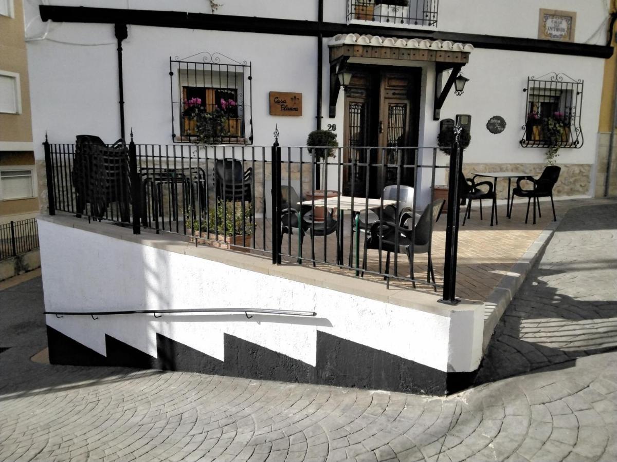 Castell De Castells Casa Blanca Bed & Breakfast エクステリア 写真