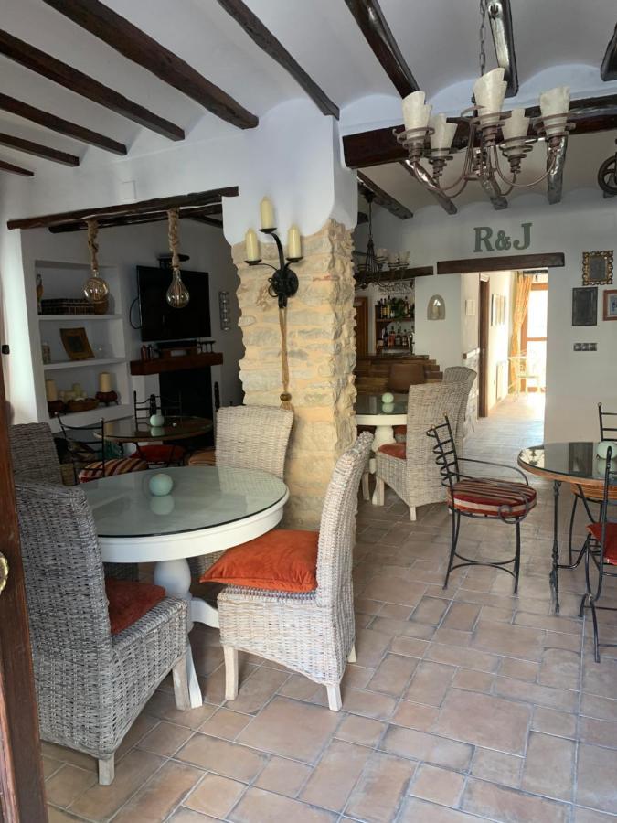 Castell De Castells Casa Blanca Bed & Breakfast エクステリア 写真