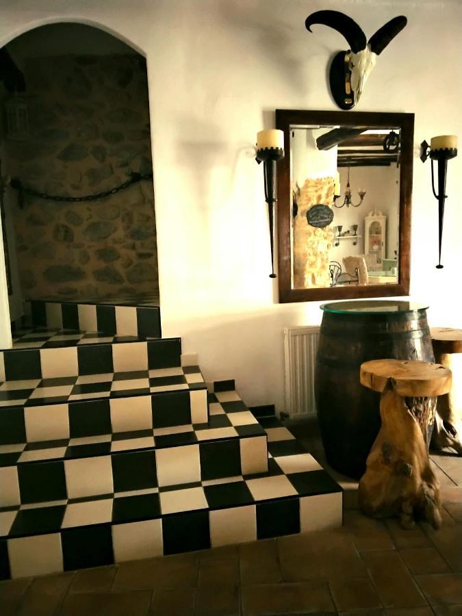 Castell De Castells Casa Blanca Bed & Breakfast エクステリア 写真