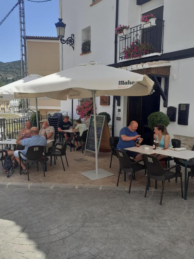 Castell De Castells Casa Blanca Bed & Breakfast エクステリア 写真