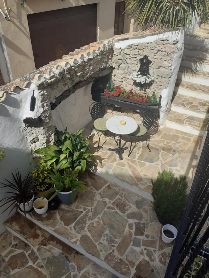 Castell De Castells Casa Blanca Bed & Breakfast エクステリア 写真