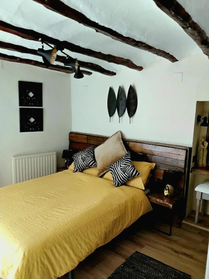 Castell De Castells Casa Blanca Bed & Breakfast エクステリア 写真