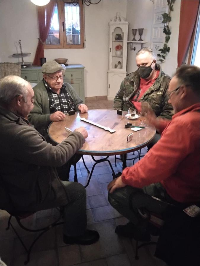 Castell De Castells Casa Blanca Bed & Breakfast エクステリア 写真