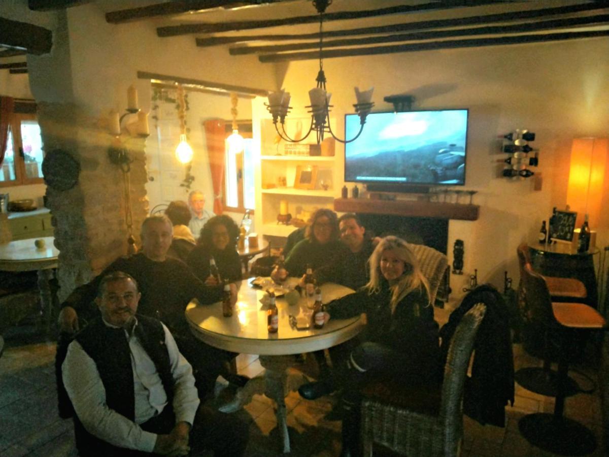 Castell De Castells Casa Blanca Bed & Breakfast エクステリア 写真